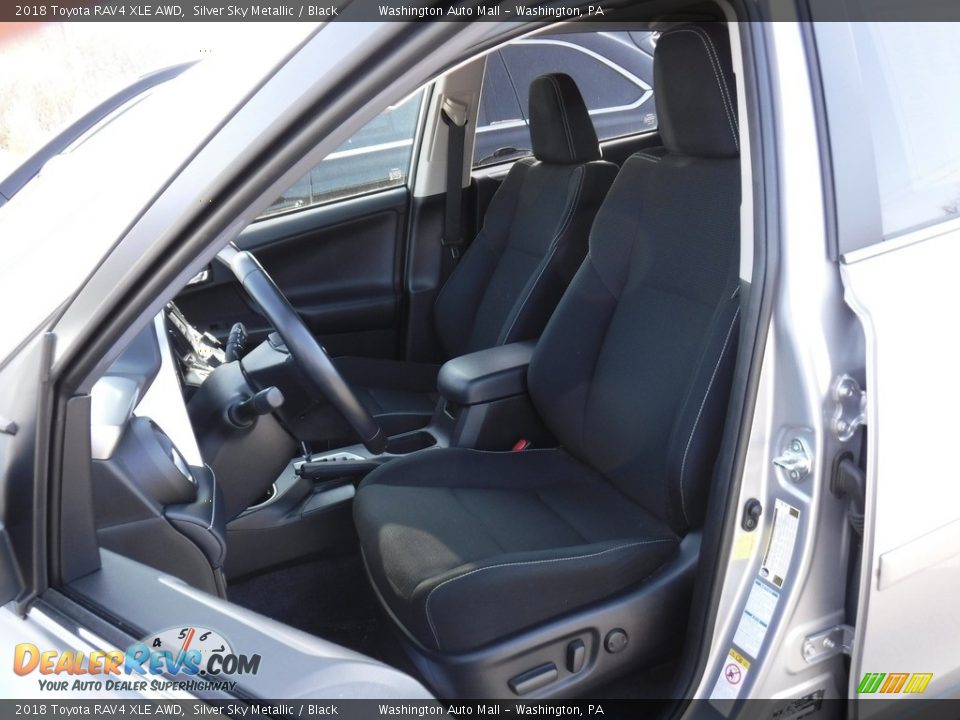 2018 Toyota RAV4 XLE AWD Silver Sky Metallic / Black Photo #18