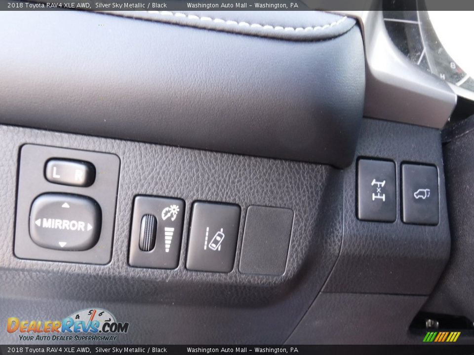 2018 Toyota RAV4 XLE AWD Silver Sky Metallic / Black Photo #20