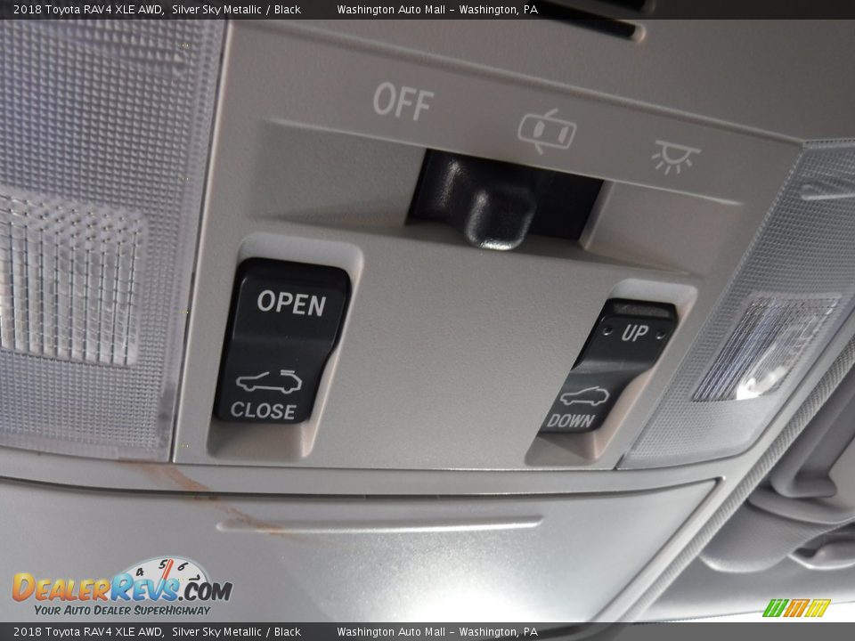 2018 Toyota RAV4 XLE AWD Silver Sky Metallic / Black Photo #23