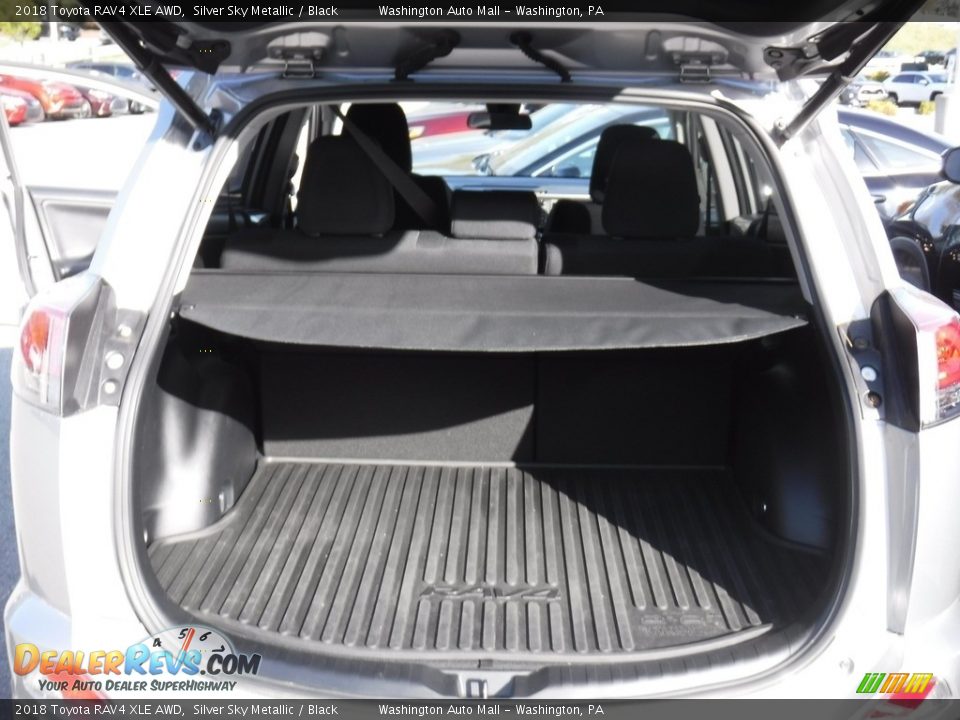 2018 Toyota RAV4 XLE AWD Silver Sky Metallic / Black Photo #26