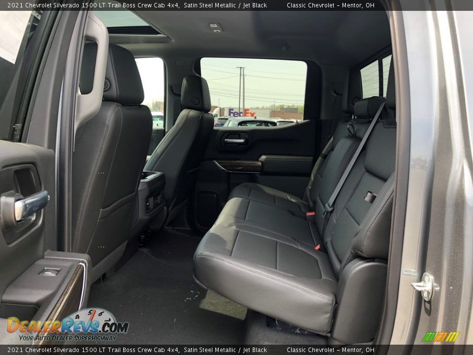 2021 Chevrolet Silverado 1500 LT Trail Boss Crew Cab 4x4 Satin Steel Metallic / Jet Black Photo #5