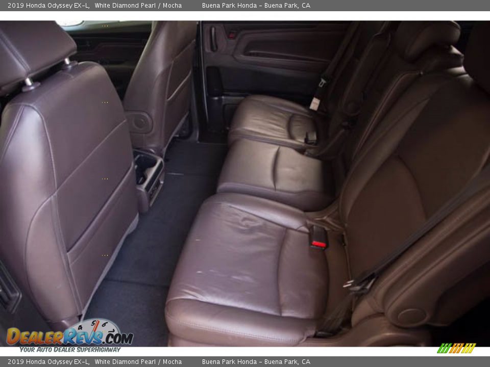 2019 Honda Odyssey EX-L White Diamond Pearl / Mocha Photo #4