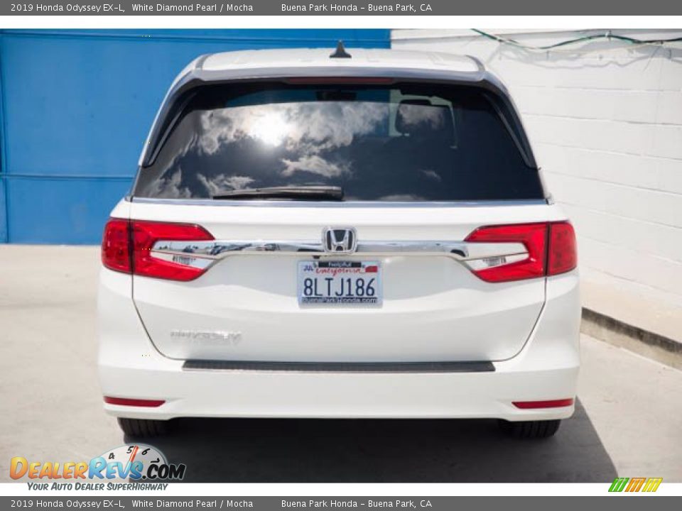 2019 Honda Odyssey EX-L White Diamond Pearl / Mocha Photo #9