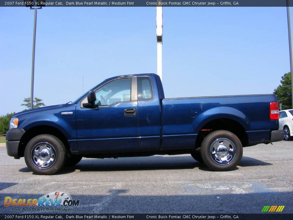 2007 Ford F150 XL Regular Cab Dark Blue Pearl Metallic / Medium Flint Photo #5