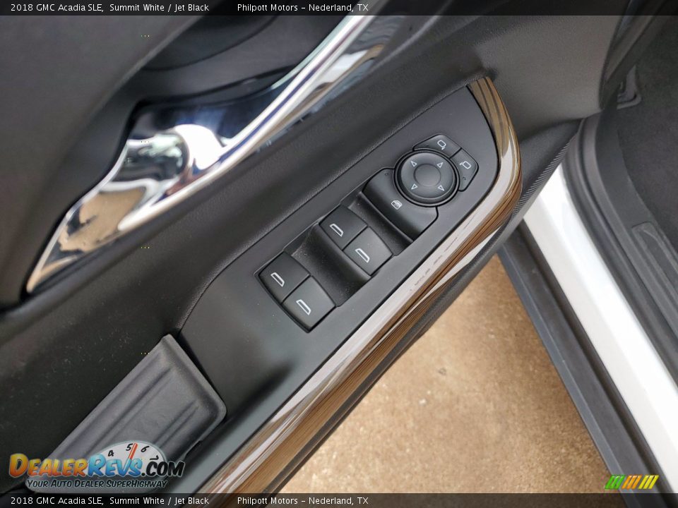 Door Panel of 2018 GMC Acadia SLE Photo #14