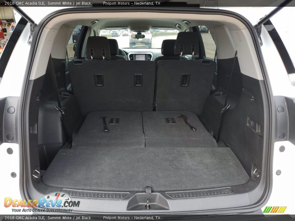 2018 GMC Acadia SLE Trunk Photo #25