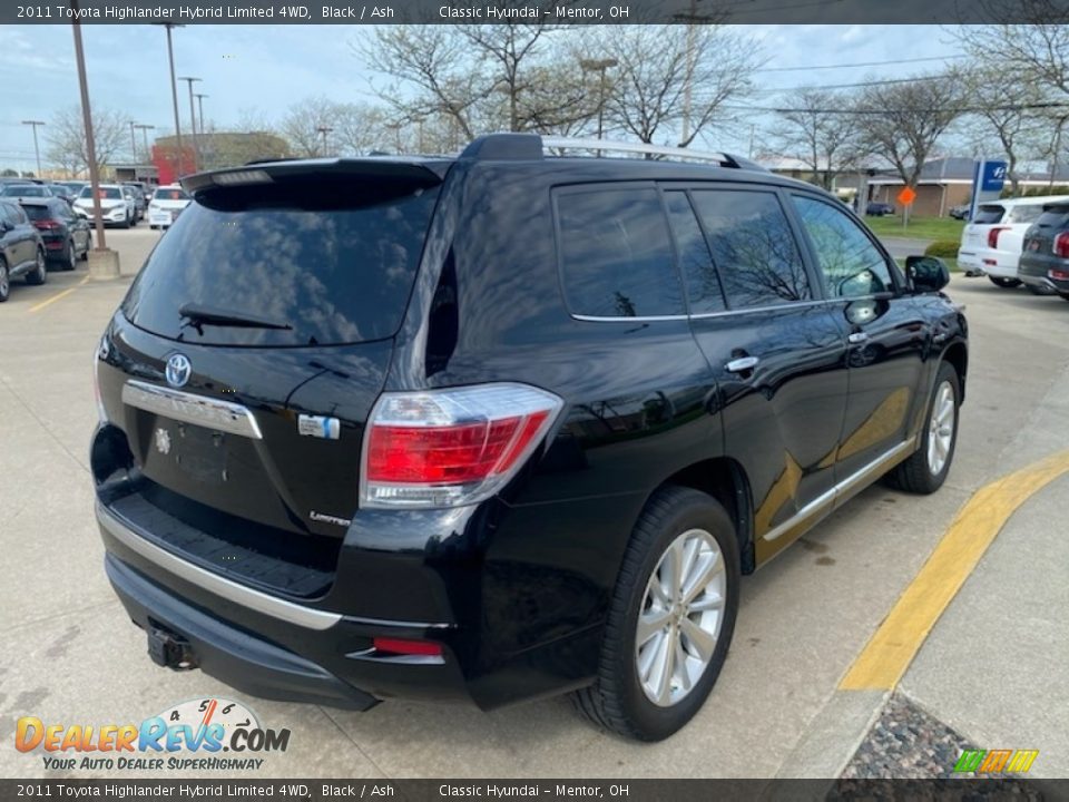 2011 Toyota Highlander Hybrid Limited 4WD Black / Ash Photo #2