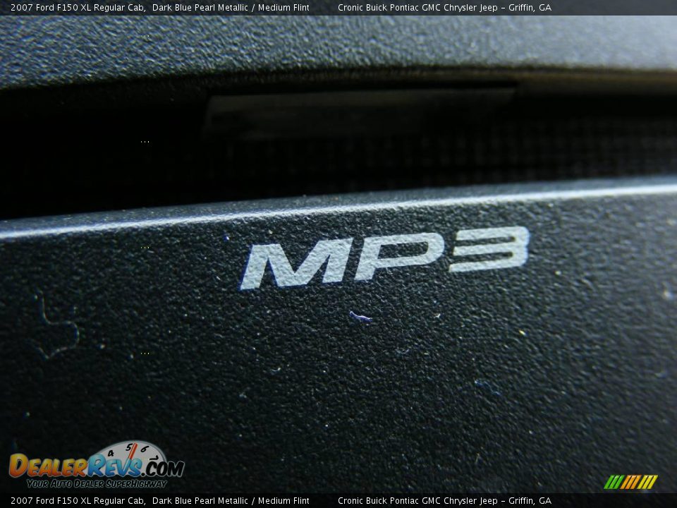 2007 Ford F150 XL Regular Cab Dark Blue Pearl Metallic / Medium Flint Photo #20