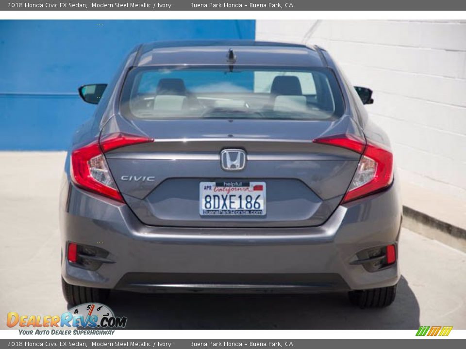 2018 Honda Civic EX Sedan Modern Steel Metallic / Ivory Photo #11