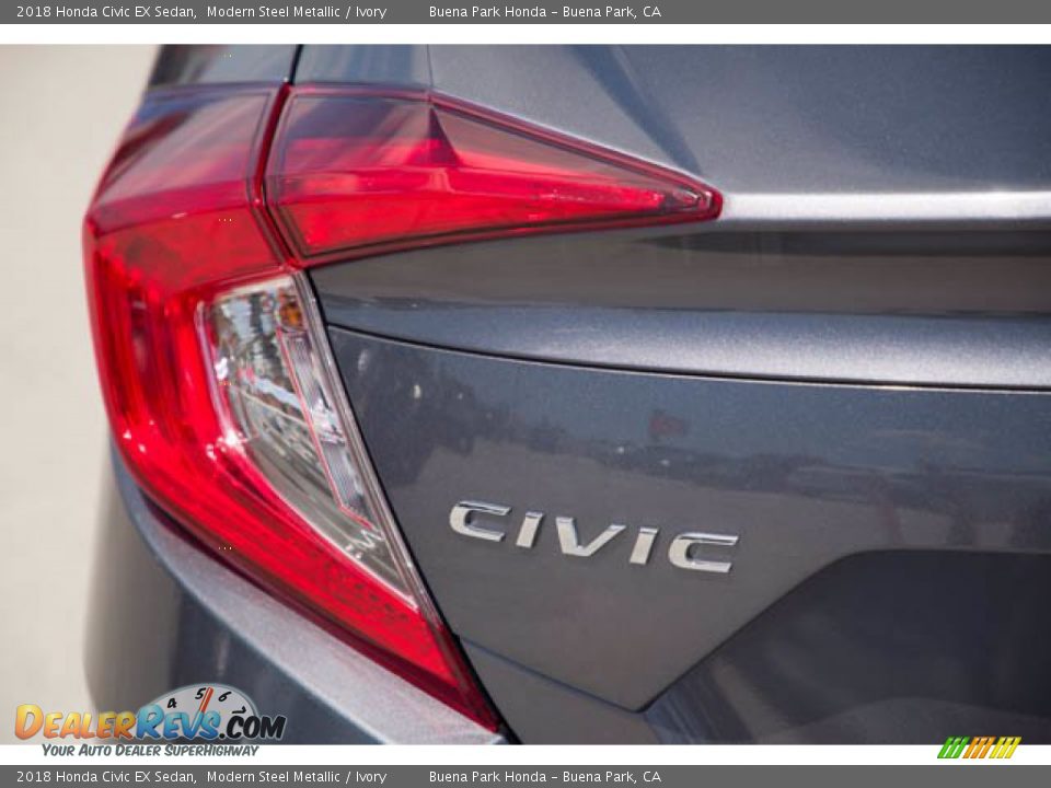 2018 Honda Civic EX Sedan Modern Steel Metallic / Ivory Photo #12