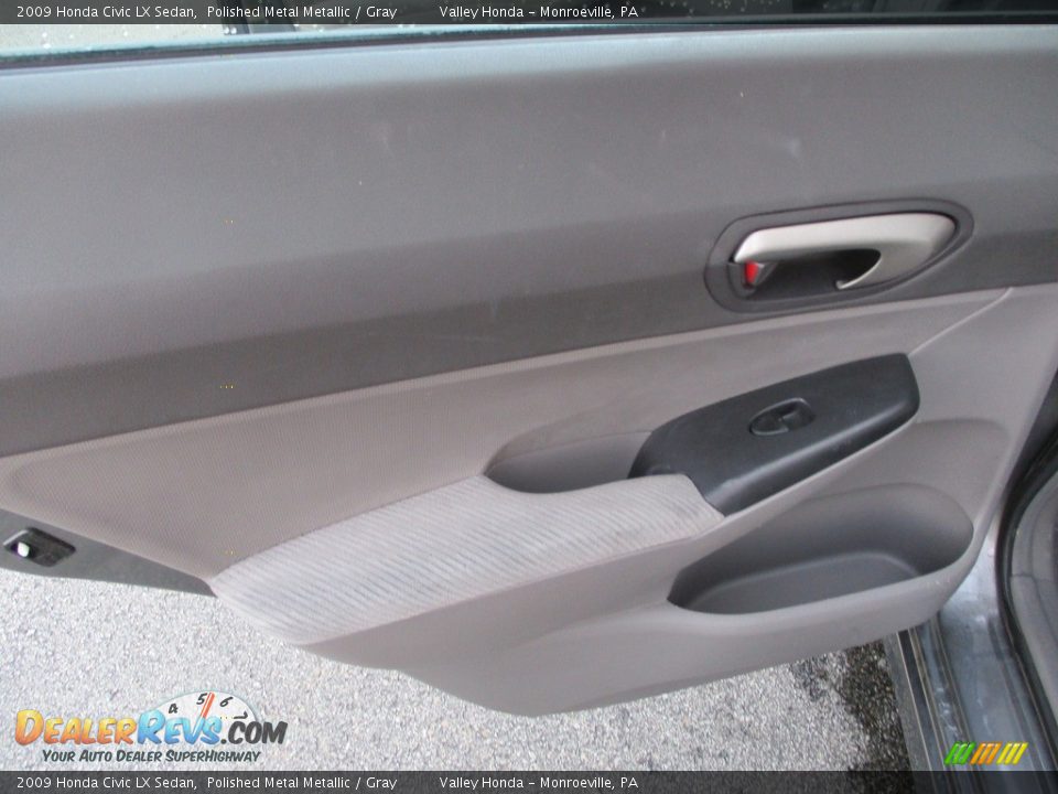 2009 Honda Civic LX Sedan Polished Metal Metallic / Gray Photo #12