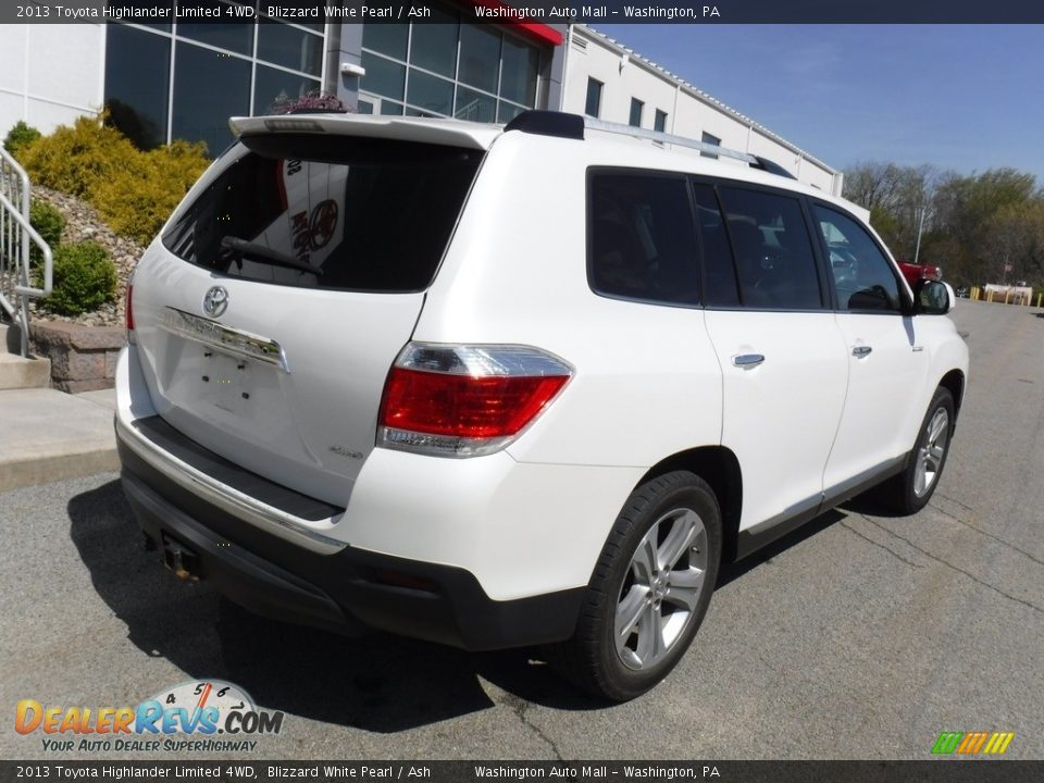 2013 Toyota Highlander Limited 4WD Blizzard White Pearl / Ash Photo #17