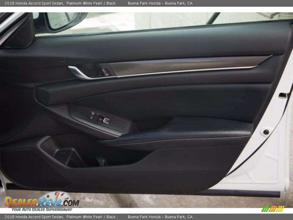 2018 Honda Accord Sport Sedan Platinum White Pearl / Black Photo #33