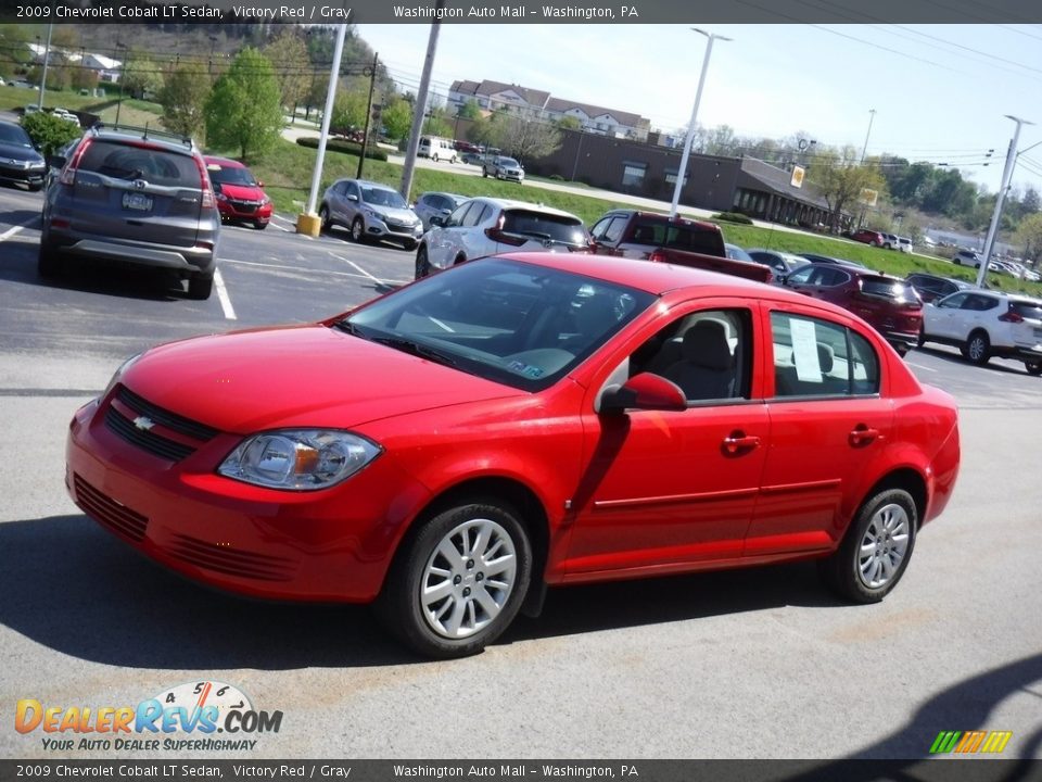 2009 Chevrolet Cobalt LT Sedan Victory Red / Gray Photo #4