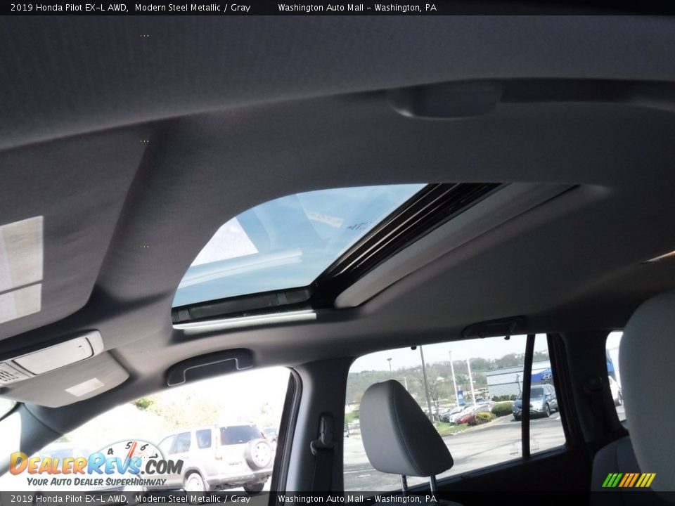 2019 Honda Pilot EX-L AWD Modern Steel Metallic / Gray Photo #10