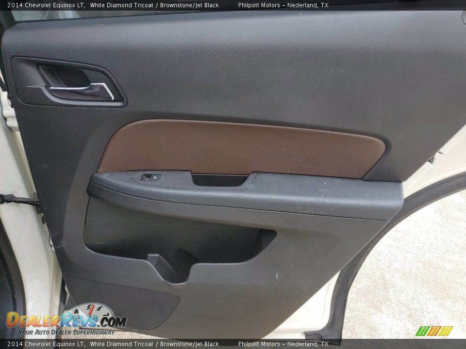 Door Panel of 2014 Chevrolet Equinox LT Photo #24