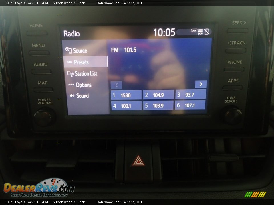 2019 Toyota RAV4 LE AWD Super White / Black Photo #27