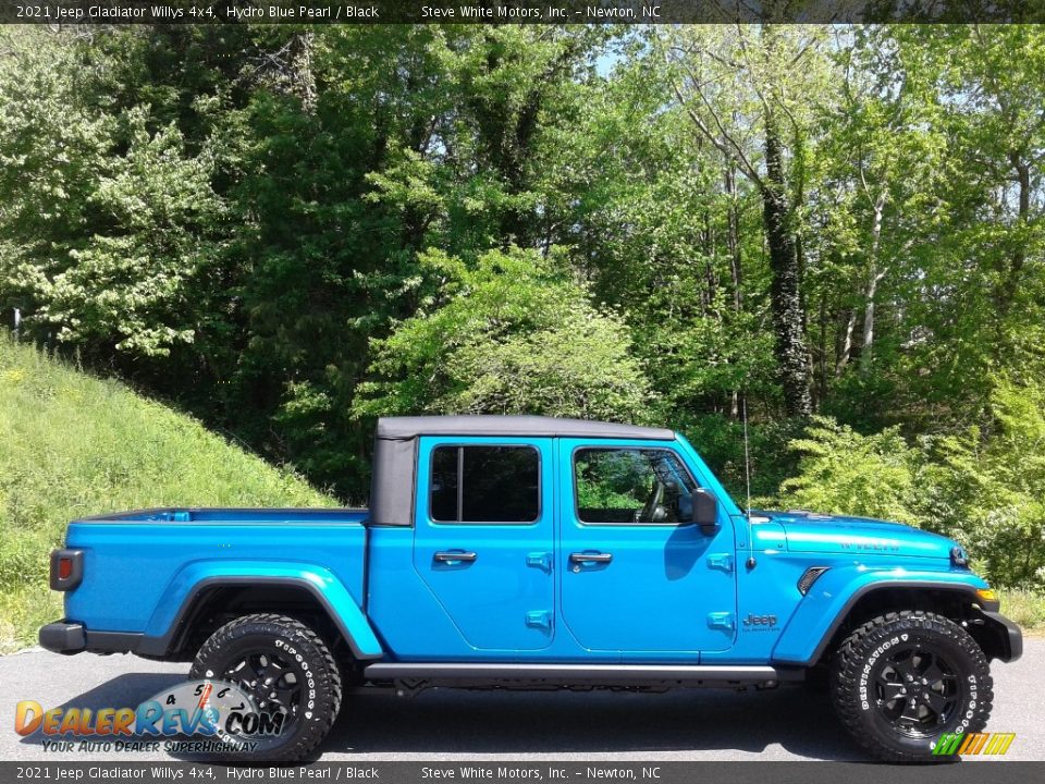 2021 Jeep Gladiator Willys 4x4 Hydro Blue Pearl / Black Photo #5