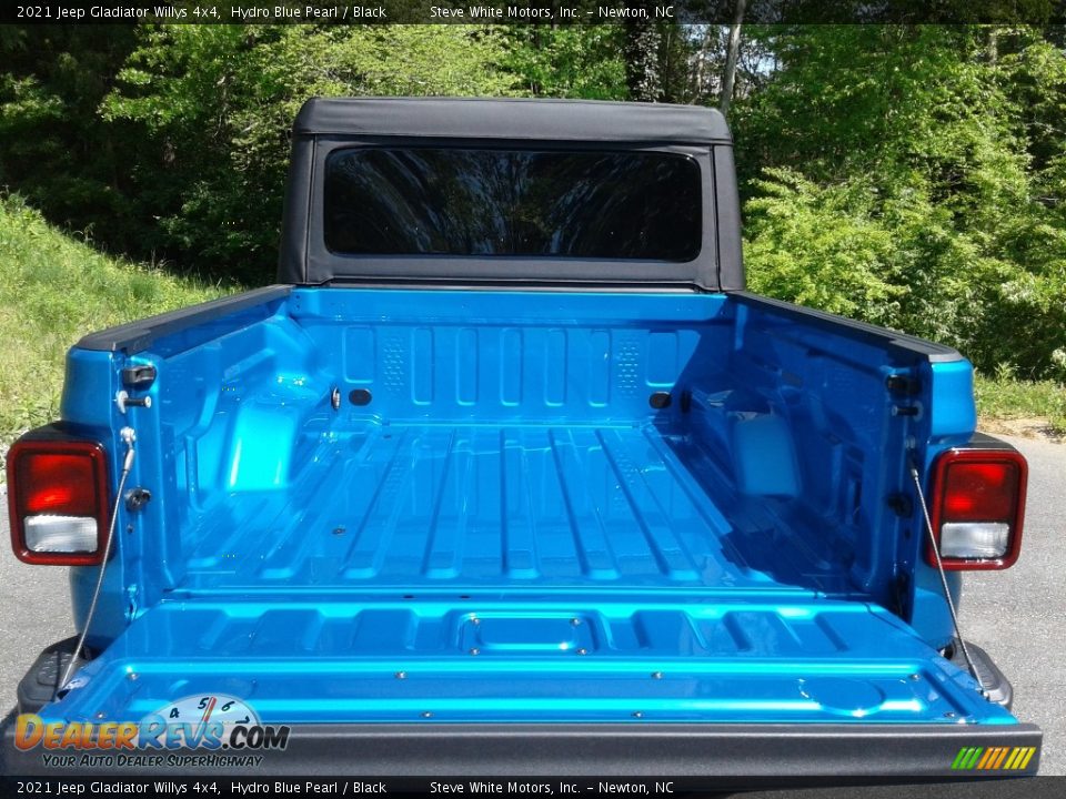 2021 Jeep Gladiator Willys 4x4 Hydro Blue Pearl / Black Photo #8