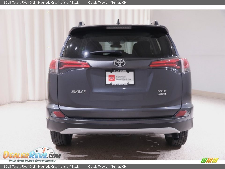 2018 Toyota RAV4 XLE Magnetic Gray Metallic / Black Photo #15