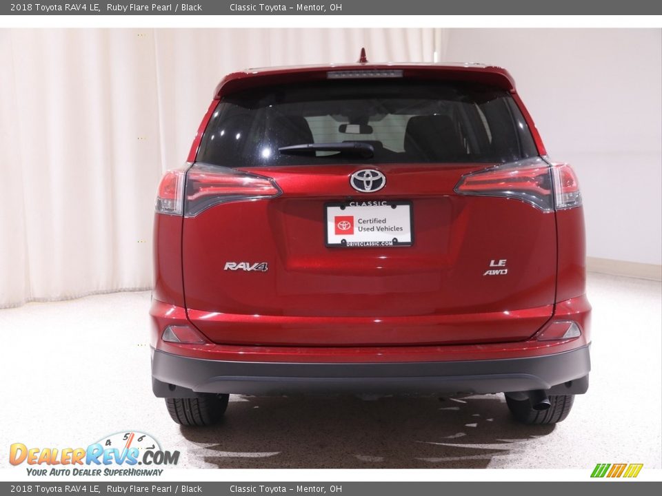 2018 Toyota RAV4 LE Ruby Flare Pearl / Black Photo #15