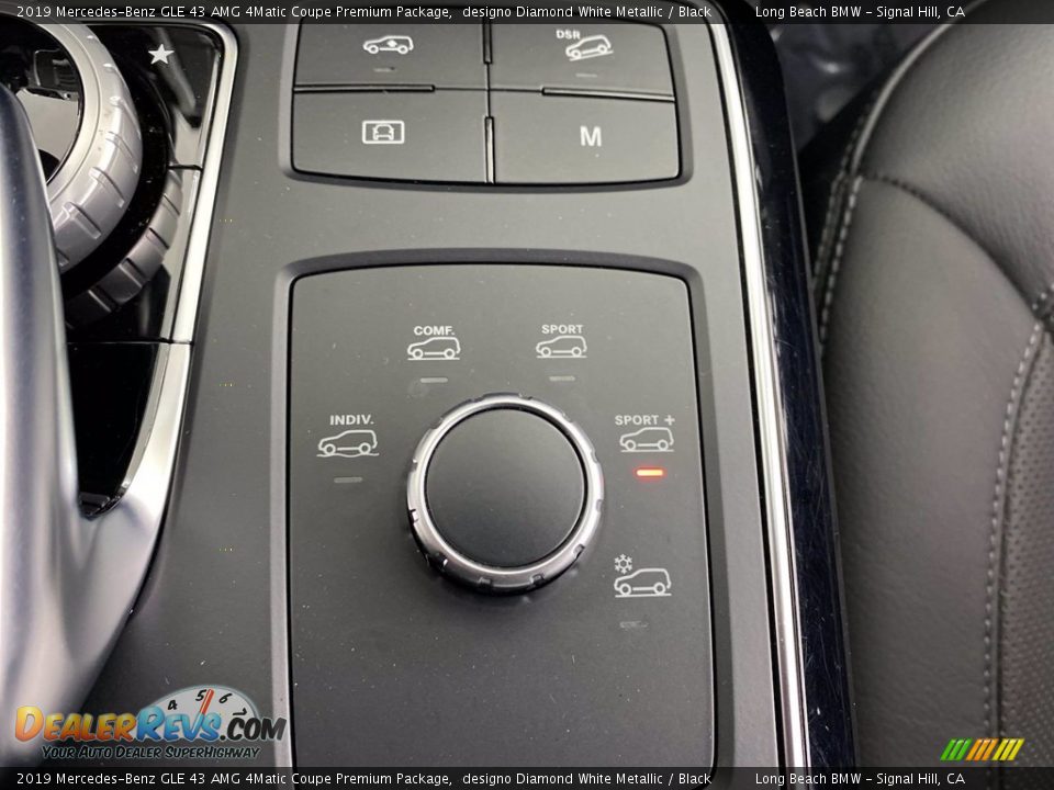 Controls of 2019 Mercedes-Benz GLE 43 AMG 4Matic Coupe Premium Package Photo #30