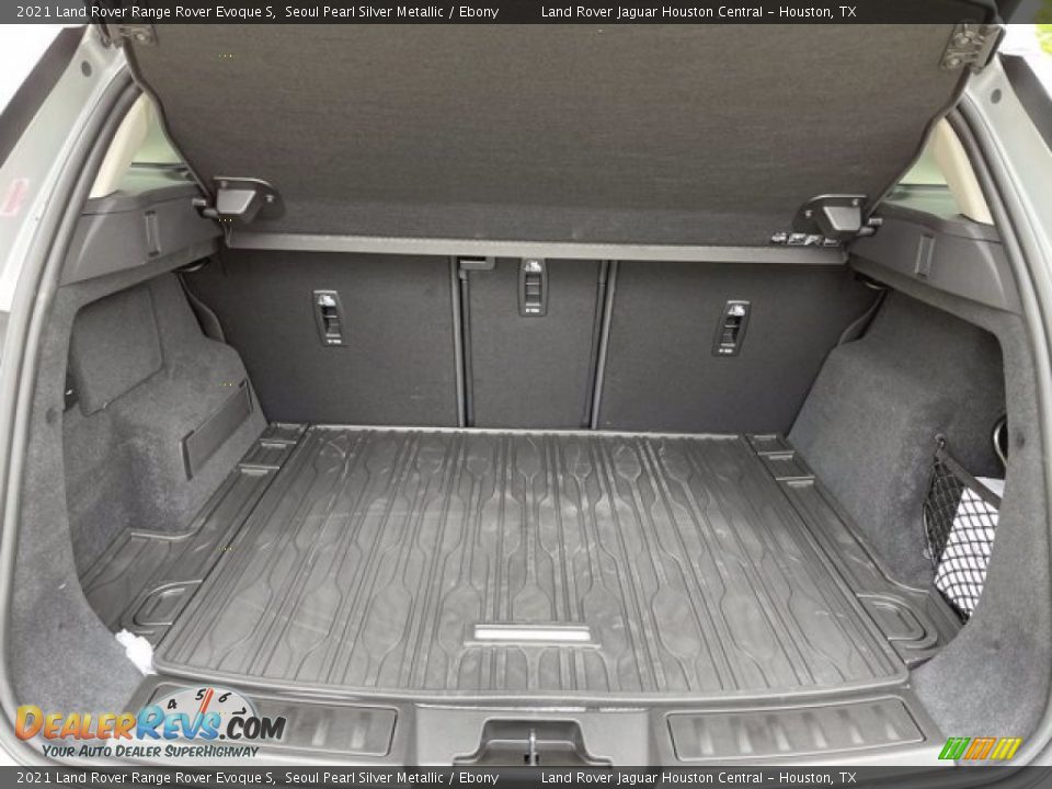 2021 Land Rover Range Rover Evoque S Trunk Photo #23