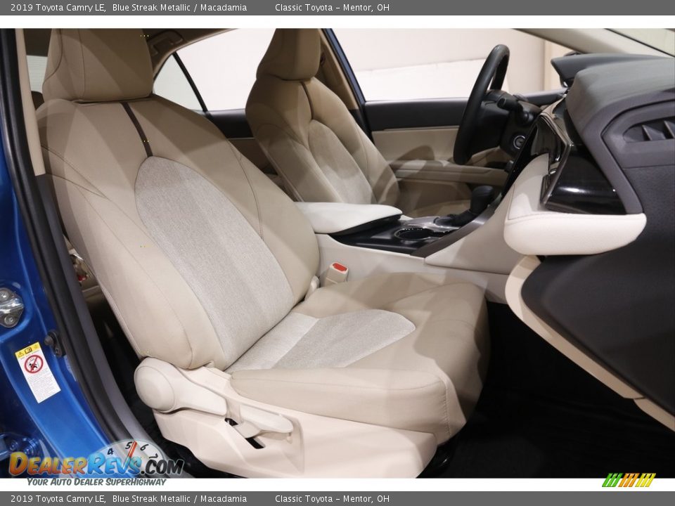 2019 Toyota Camry LE Blue Streak Metallic / Macadamia Photo #12