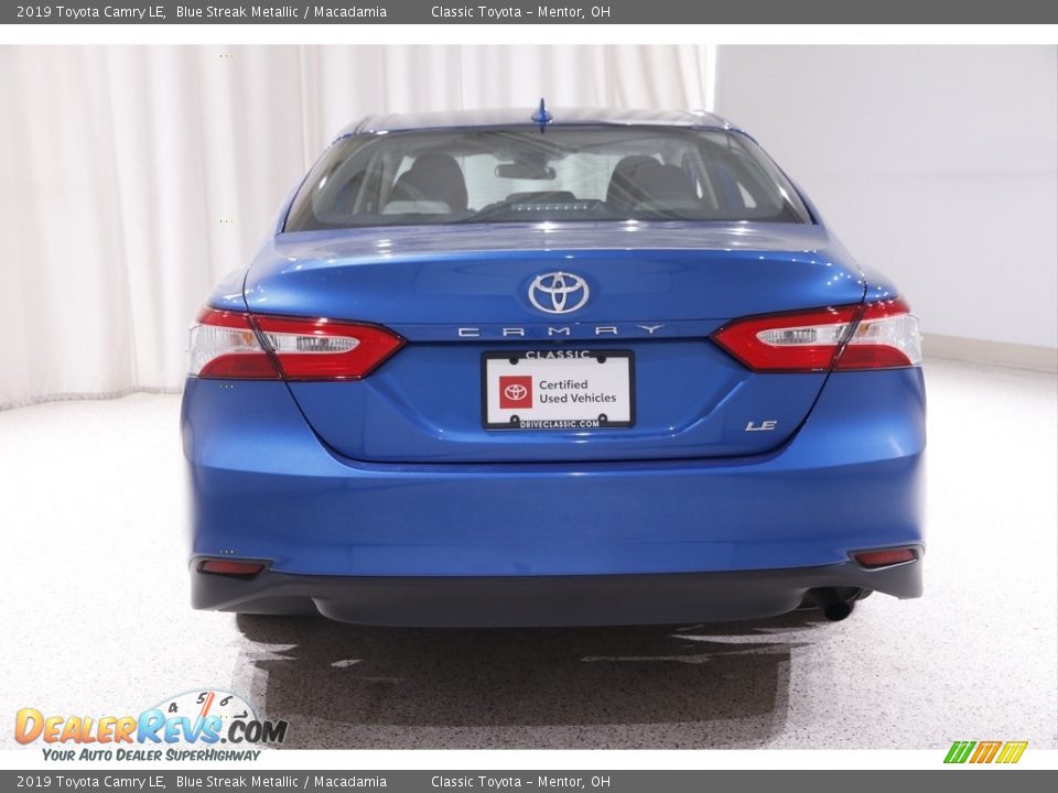 2019 Toyota Camry LE Blue Streak Metallic / Macadamia Photo #15