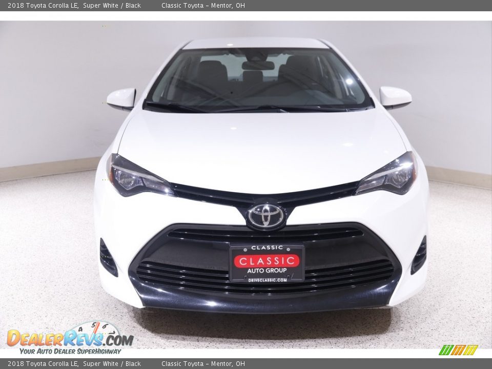 2018 Toyota Corolla LE Super White / Black Photo #2