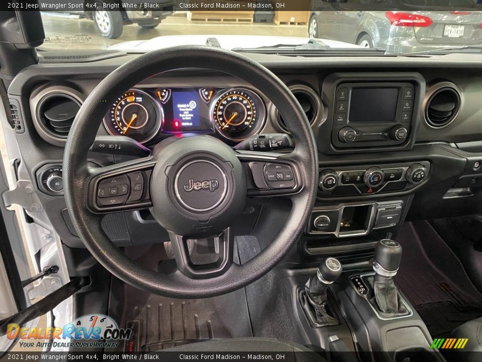 Dashboard of 2021 Jeep Wrangler Sport 4x4 Photo #9