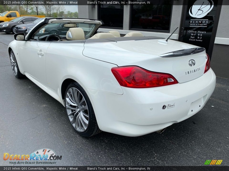 2015 Infiniti Q60 Convertible Majestic White / Wheat Photo #17