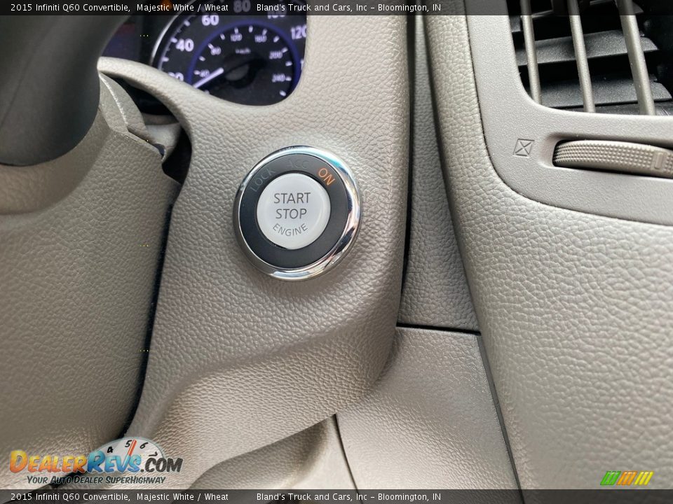 Controls of 2015 Infiniti Q60 Convertible Photo #30