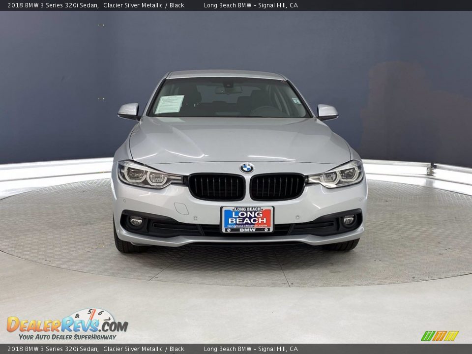 2018 BMW 3 Series 320i Sedan Glacier Silver Metallic / Black Photo #2