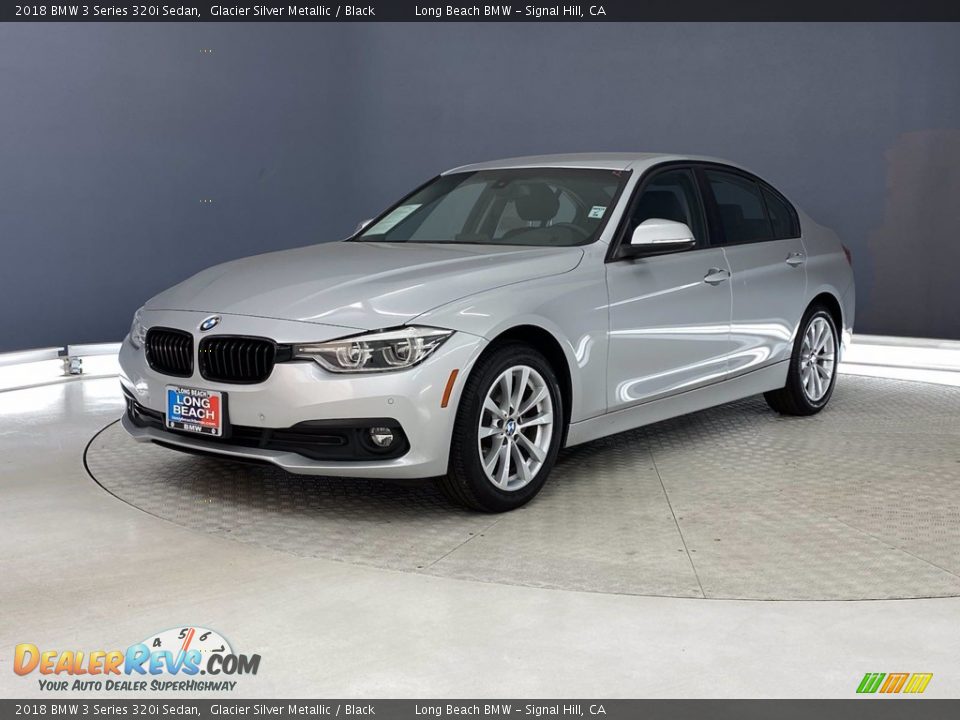 2018 BMW 3 Series 320i Sedan Glacier Silver Metallic / Black Photo #3