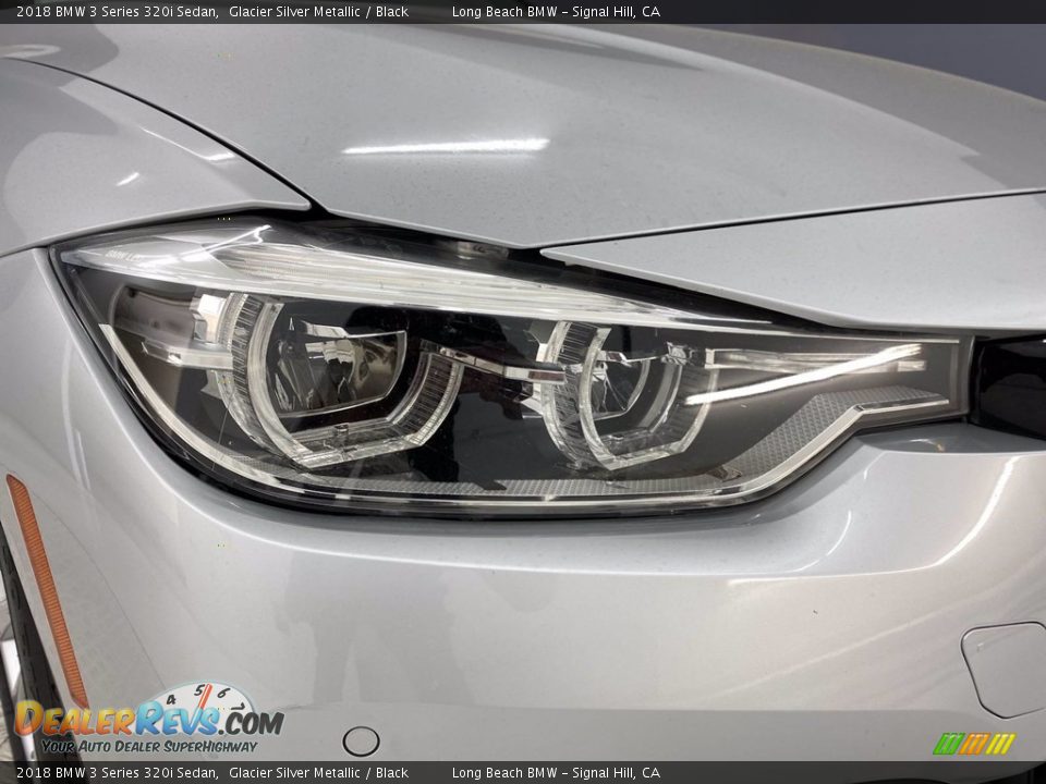 2018 BMW 3 Series 320i Sedan Glacier Silver Metallic / Black Photo #7