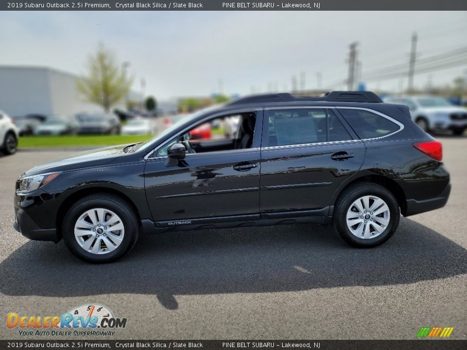 2019 Subaru Outback 2.5i Premium Crystal Black Silica / Slate Black Photo #16