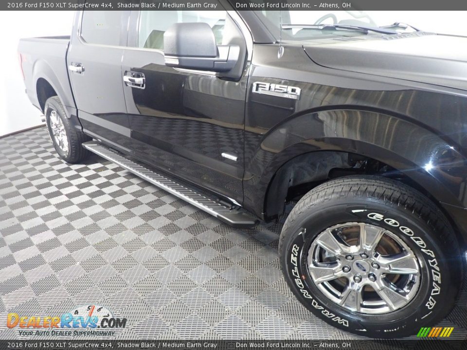 2016 Ford F150 XLT SuperCrew 4x4 Shadow Black / Medium Earth Gray Photo #5