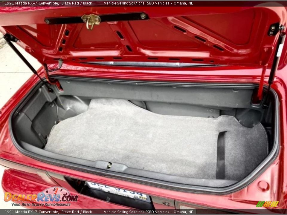 1991 Mazda RX-7 Convertible Trunk Photo #11