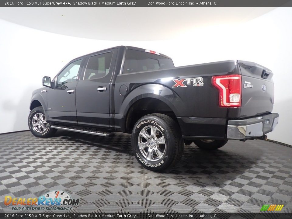 2016 Ford F150 XLT SuperCrew 4x4 Shadow Black / Medium Earth Gray Photo #12