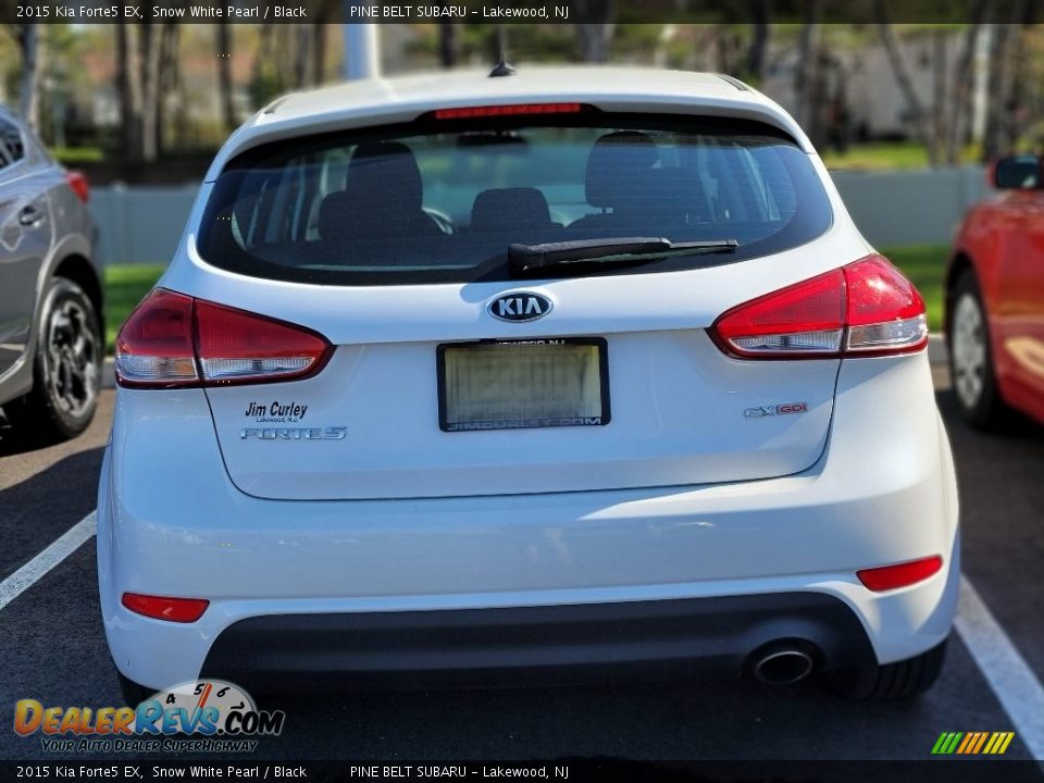 2015 Kia Forte5 EX Snow White Pearl / Black Photo #3