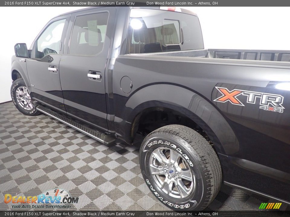 2016 Ford F150 XLT SuperCrew 4x4 Shadow Black / Medium Earth Gray Photo #19