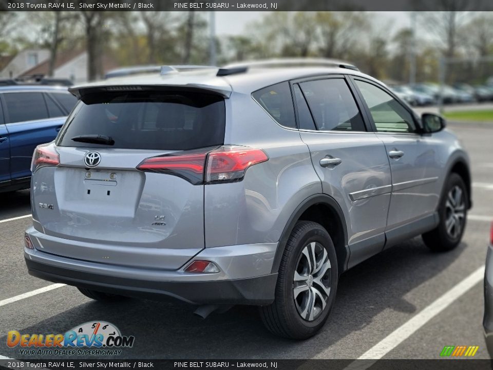 2018 Toyota RAV4 LE Silver Sky Metallic / Black Photo #3