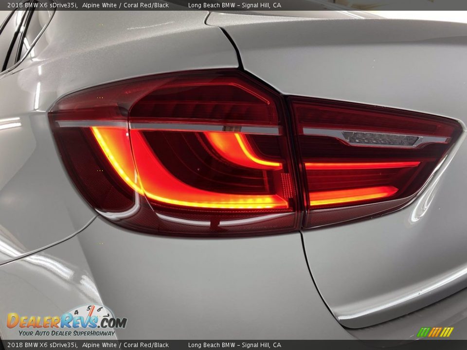 2018 BMW X6 sDrive35i Alpine White / Coral Red/Black Photo #9