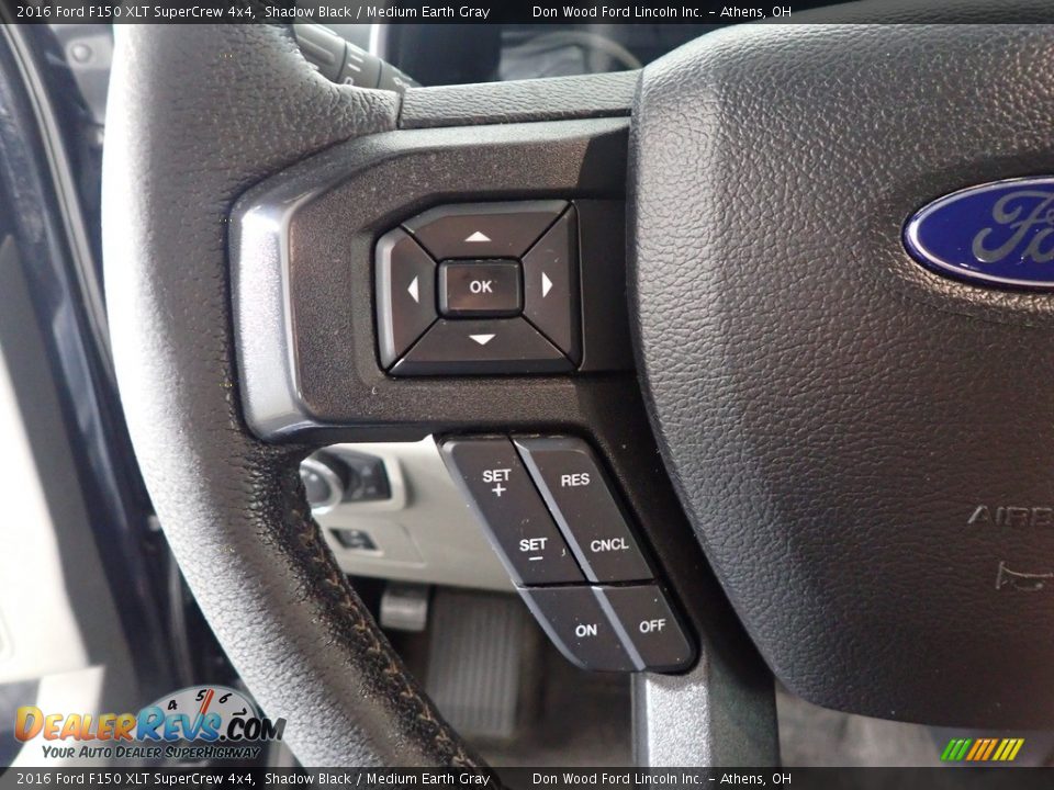 2016 Ford F150 XLT SuperCrew 4x4 Shadow Black / Medium Earth Gray Photo #31