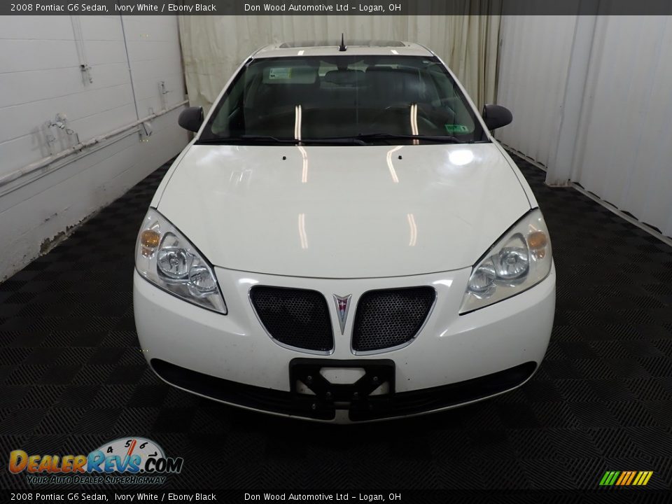 2008 Pontiac G6 Sedan Ivory White / Ebony Black Photo #5