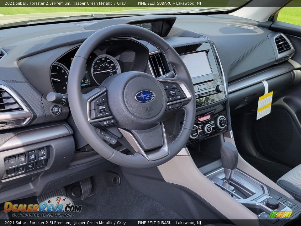 2021 Subaru Forester 2.5i Premium Jasper Green Metallic / Gray Photo #12