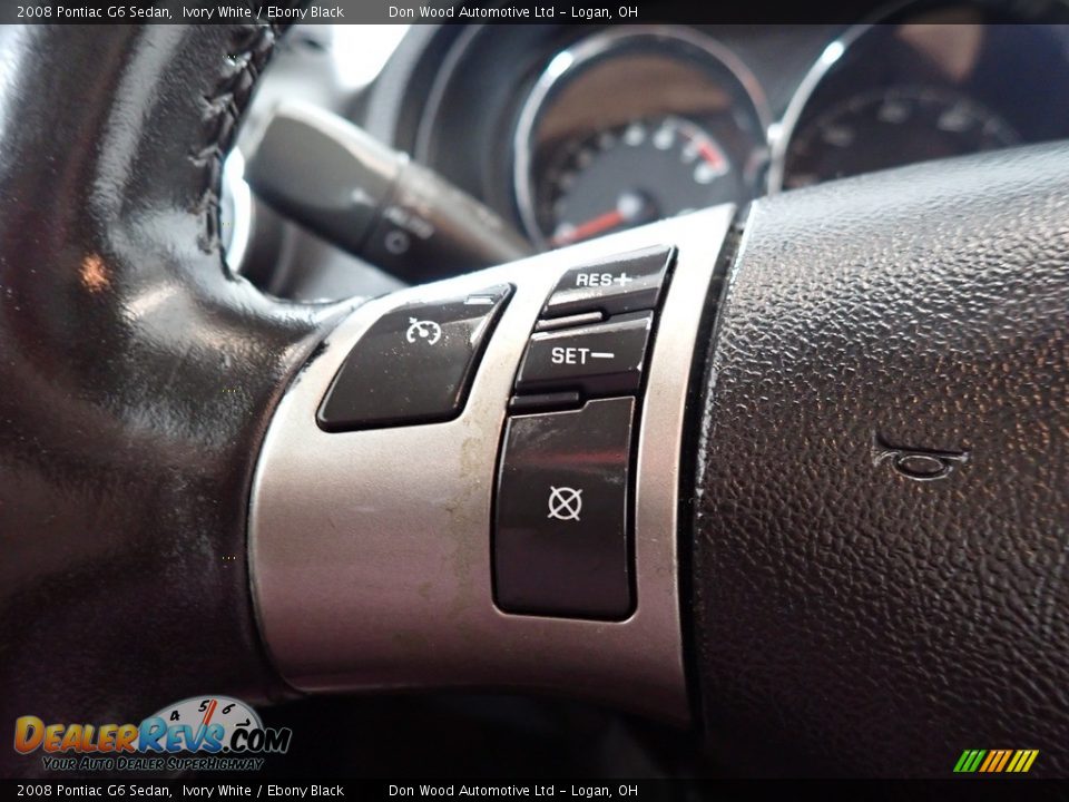 2008 Pontiac G6 Sedan Ivory White / Ebony Black Photo #35