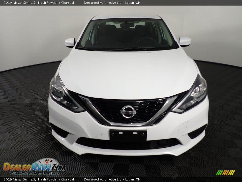 2019 Nissan Sentra S Fresh Powder / Charcoal Photo #5