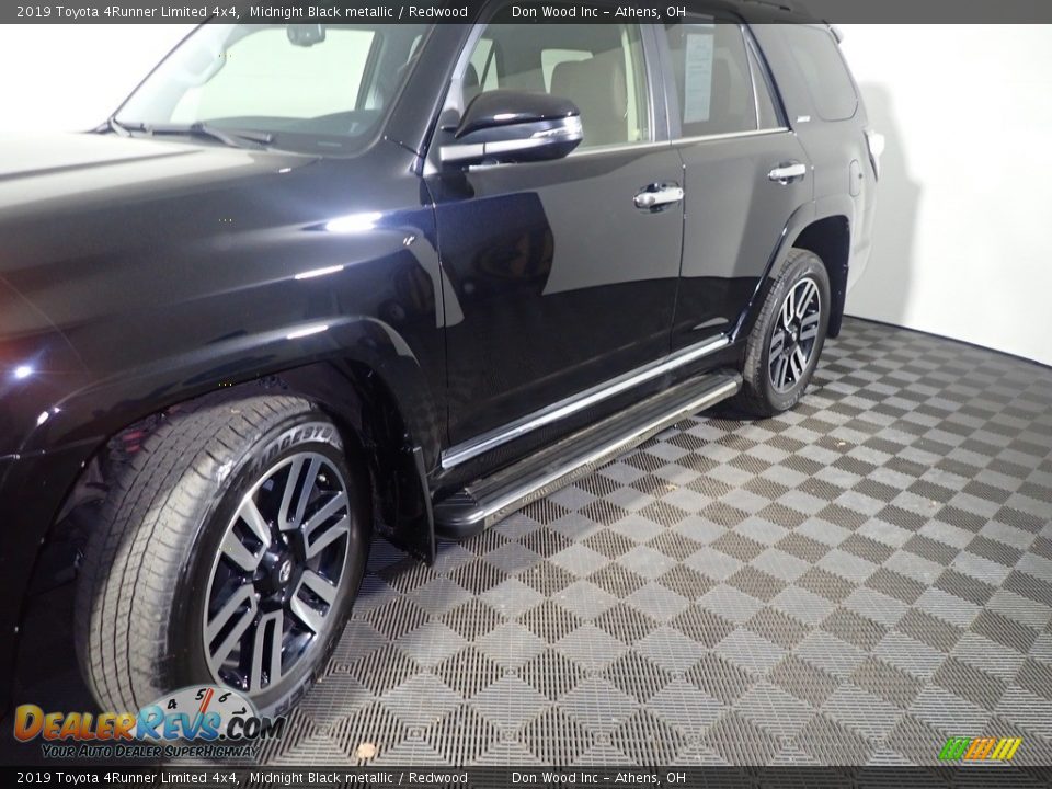 2019 Toyota 4Runner Limited 4x4 Midnight Black metallic / Redwood Photo #13